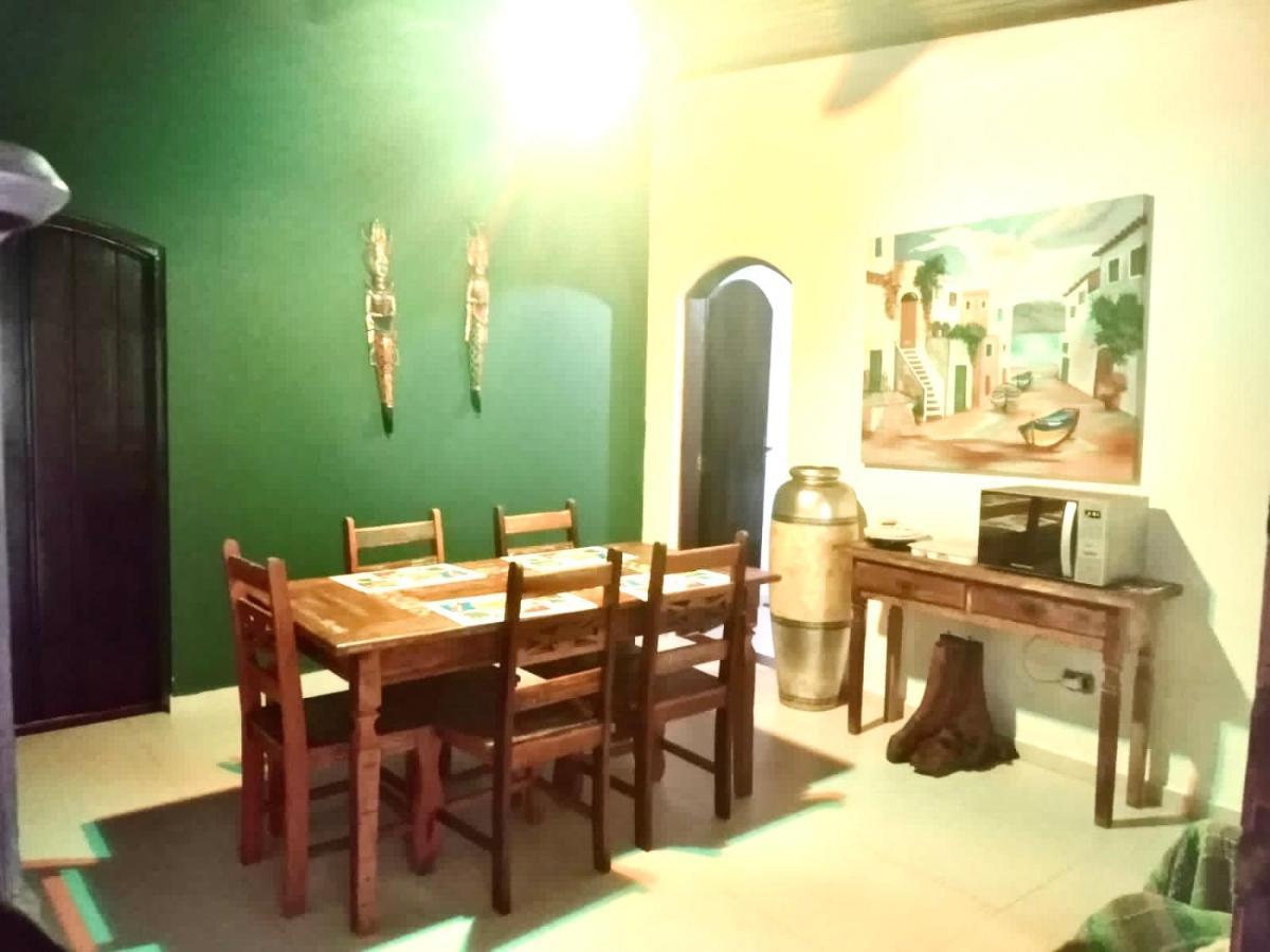 Suites Proximo Ao Rio Jaguareguava Em ברטיוגה מראה חיצוני תמונה